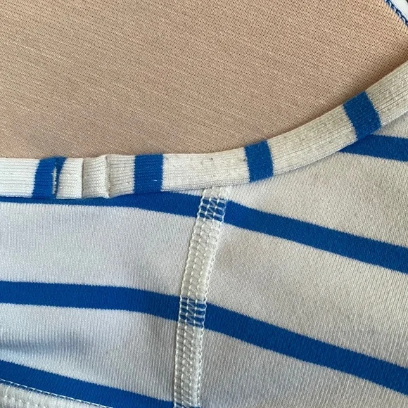 LULULEMON Blue & White Stripe Flow Y Bra size 4 - Picture 11 of 11